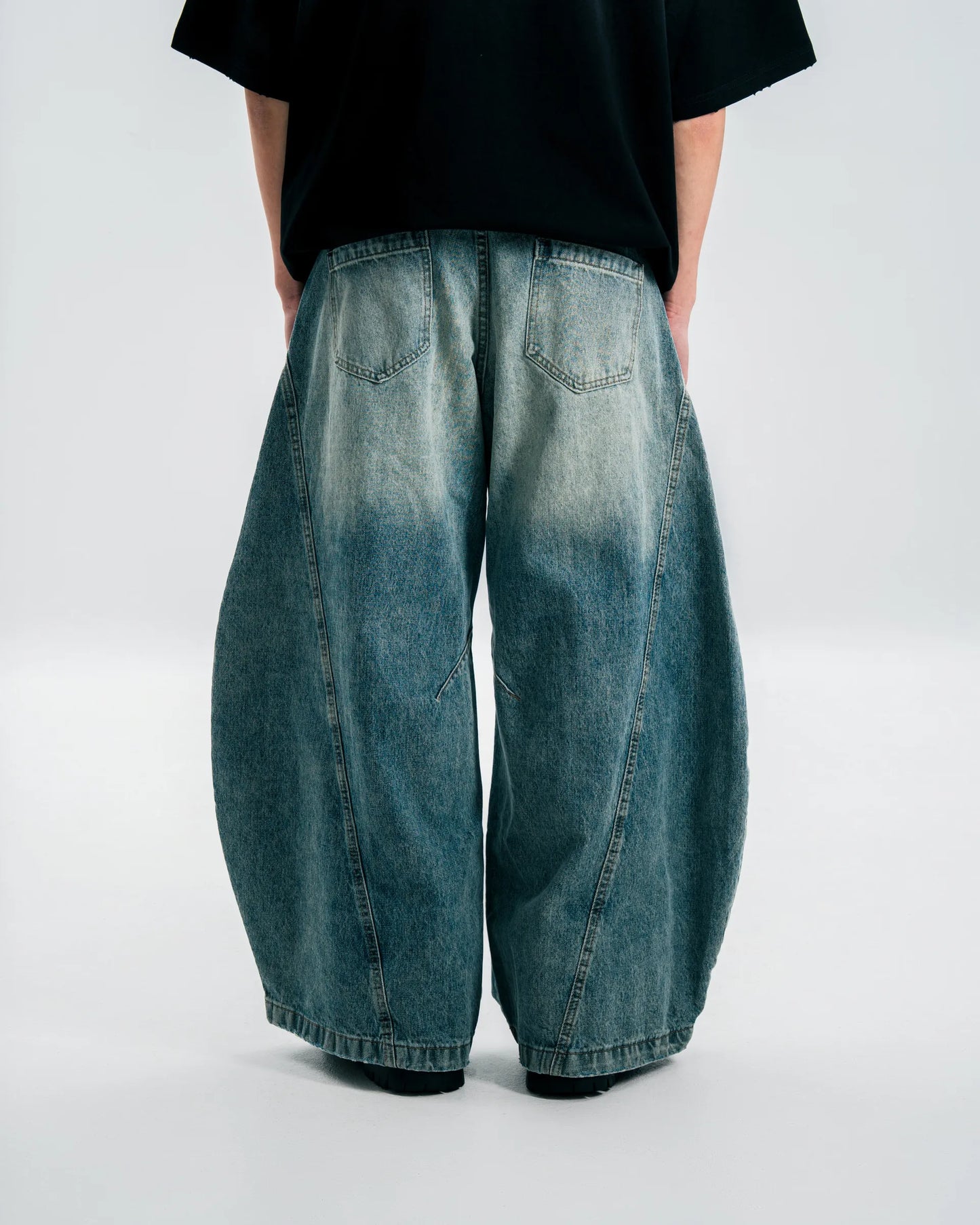 ID Patch Scimitar Jeans