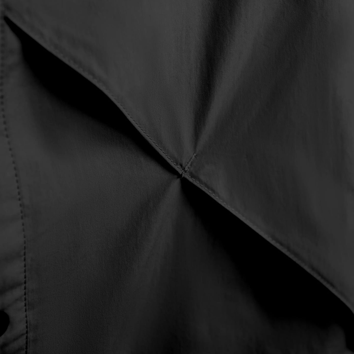 Serac Slit Shirt (Black)