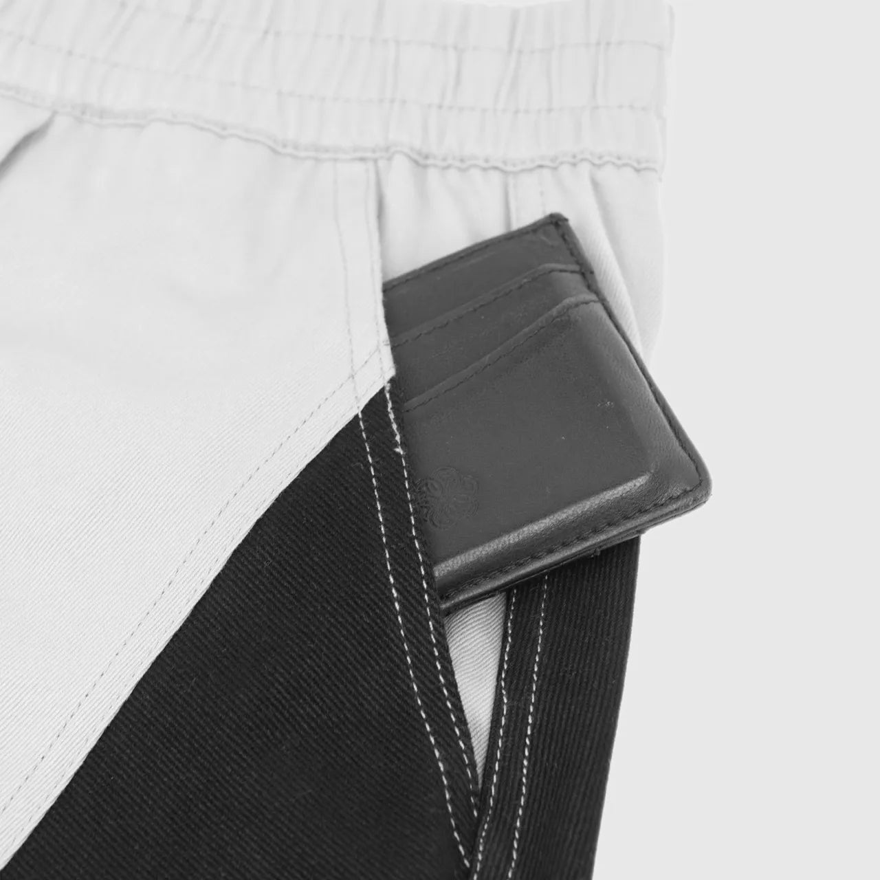 DOUBLE PLEATS SHORTS (GREY)