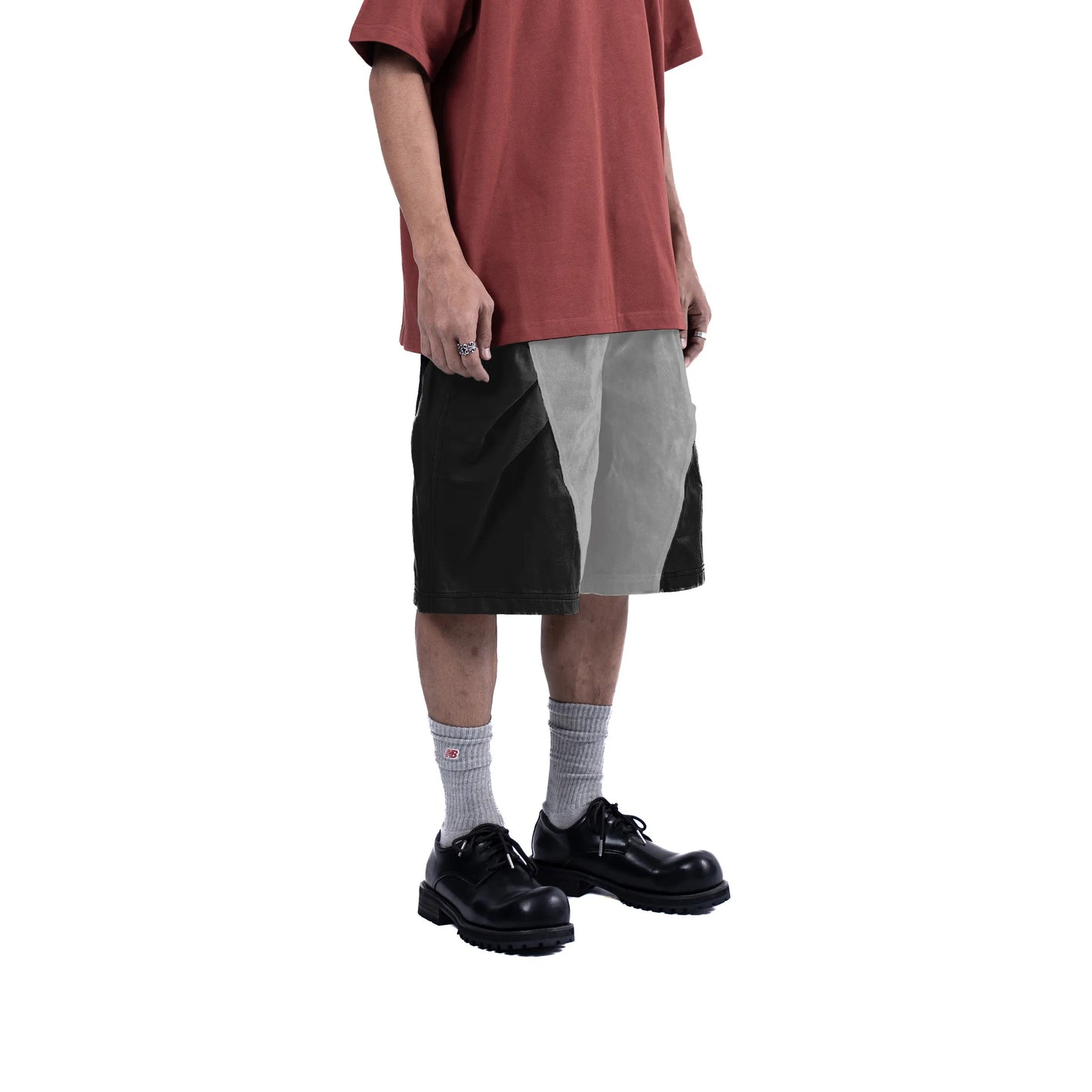 DOUBLE PLEATS SHORTS (GREY)